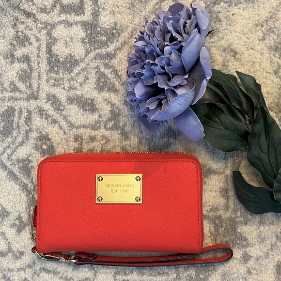 Michael Kors Handbags - Michael Kors Bright Orange Wristlet